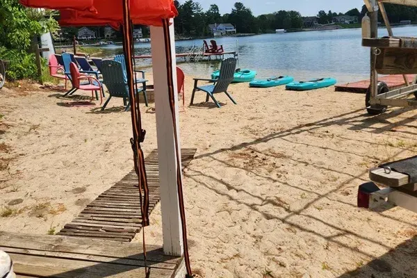 Slice-of-Heaven TC | Spa Retreat | Silver Lake CottageHot Tub | Barrel Sauna Full Window Lake Views | Cold Plunge Barrel Private sandy beach peninsula frontage packed with fun, canoe, rowboat, kayaks.