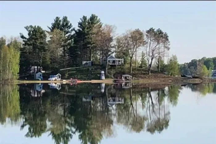 Incredible Private Beach Traverse City Cottage on Silver Lake