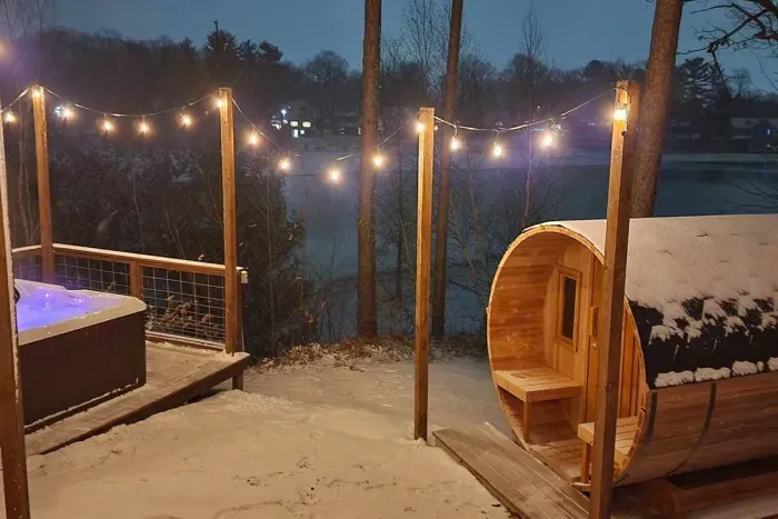 New Slice-of-Heaven Winter Wonderland Season Availability! November - March enjoy our best rates for a cozy getaway! Ward off the winter chill with lakeside private spa amenities!