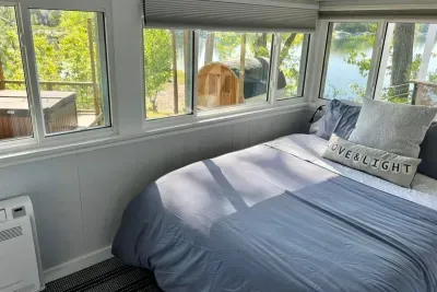 Slice-of-Heaven TC | Spa Retreat | Silver Lake CottageHot Tub | Barrel Sauna Full Window Lake Views | Cold Plunge Barrel Master Bedroom Queen with Lake Views!