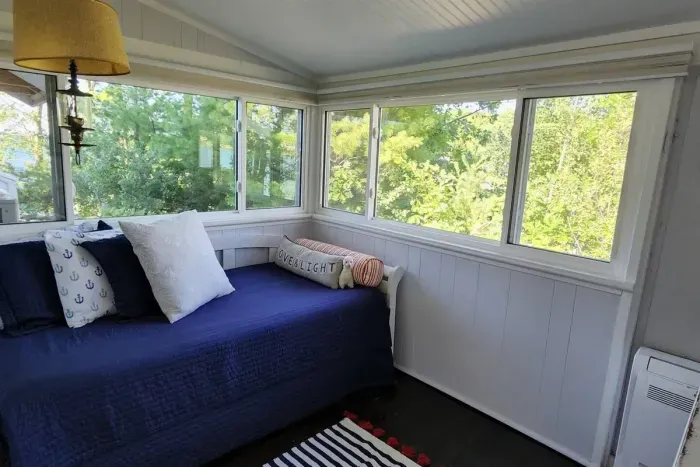 Slice-of-Heaven TC | Spa Retreat | Silver Lake CottageHot Tub | Barrel Sauna Full Window Lake Views | Cold Plunge Barrel 2nd BR Twin Trundle Lake Views