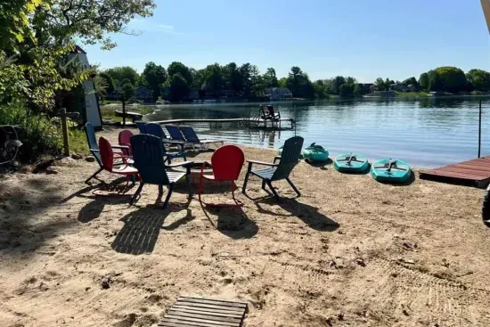 Slice-of-Heaven TC | Spa Retreat | Silver Lake Cottage Hot Tub | Barrel Sauna Full Window Lake Views | Cold Plunge Barrel Private sandy beach amenities provided, kayaks, SUP's, row boat & canoe.