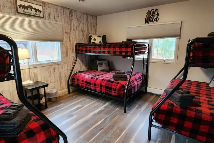 Great Bunk Room for Nine showing the wooded views.