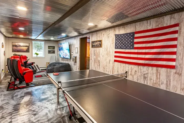 Let the Games begin - Arcade Games, Foosball, Ping Pong & Two Big Screens