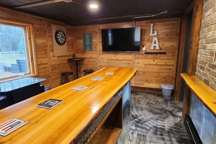 LA Lodge Lower Level Pub