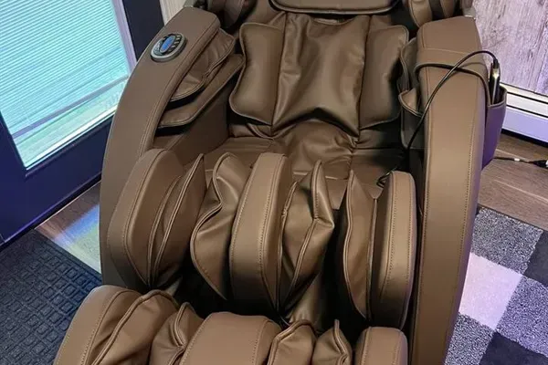 Lake Ann Lodge Family Spa Retreat House | Adventure North Vacation Rentals | Full Body Massage Chairs | Relax | Refresh | Renew