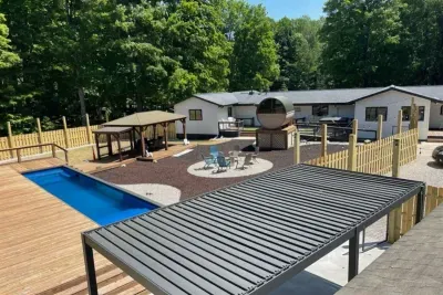 Pool House rooftop backyard view