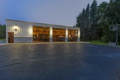 70's Pool House | Basketball Court