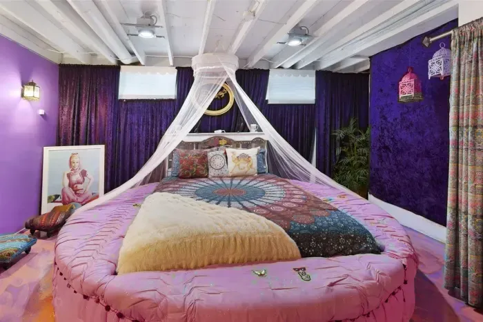 I Dream of Jeanne Queen Bedroom | Lower Level between Star Trek Bunk Room & Mission Impossible Bedroom Private entrance from Stairway leading to Whiskey Bar Lounge