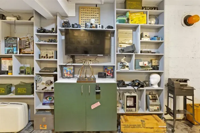 Mission Impossible Twin Trundle Bedroom - Lower Level, Adjacent to Scooby-Doo Nook, Sauna Bathroom, Laundry Room, I Dream of Jeanne Bedroom, Stairway exit to Grand Recreation Room