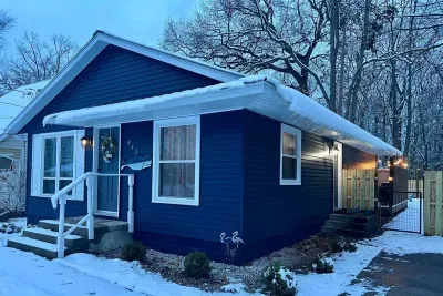 Traverse City Bungalow Spa Retreat | Adventure North Vacation Rentals | Centrally Located | Pet Friendly