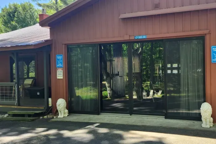 Hall Creek Lodge | Adventure North Vacation Rentals | Guest House Restore the Roar Recreation Room | Pool Table | Ping Pong | Arcade Games | Darts | Smart TV's | Work-out Area | High-top Table