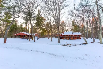 Hall Creek Lodge & Guest House | Northwoods Serenity