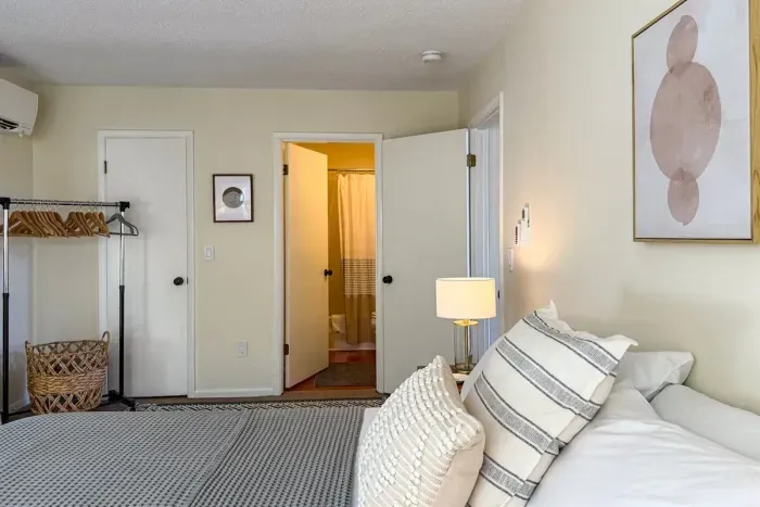 Primary bedroom and en suite bathroom