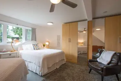 There is great closet space as well.