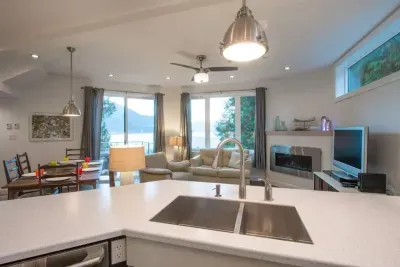 Prepare your meals while visiting and gazing at the views!