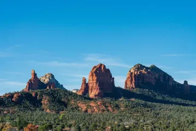 Enjoy sweeping, wide-open views of Sedona’s iconic red rock peaks under brilliant blue skies.