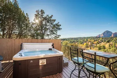 The views in this Sedona vacation rental are simply unbeatable. We're excited for you to get to experience them yourself.