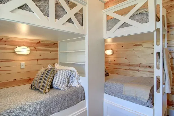 A Sight to Sea at Sunflower Beach Resort - image 3 of 30