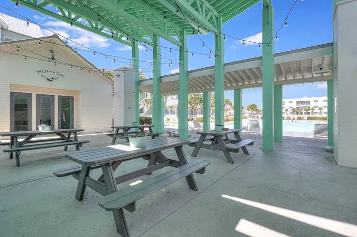 Mojo Dojo at Sunflower Beach Resort - image 35 of 45