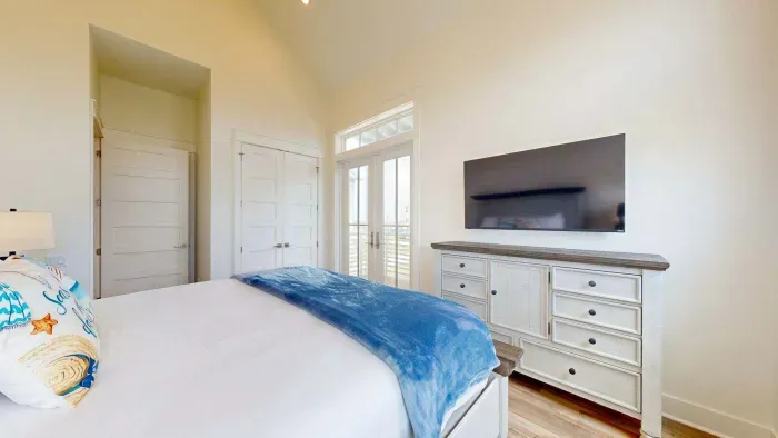 Mockingbird at Sunflower - image 22 of 52