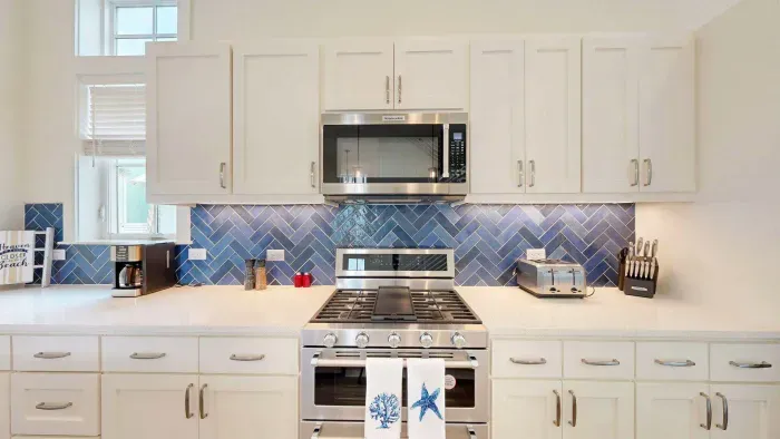 Mockingbird at Sunflower - image 16 of 52