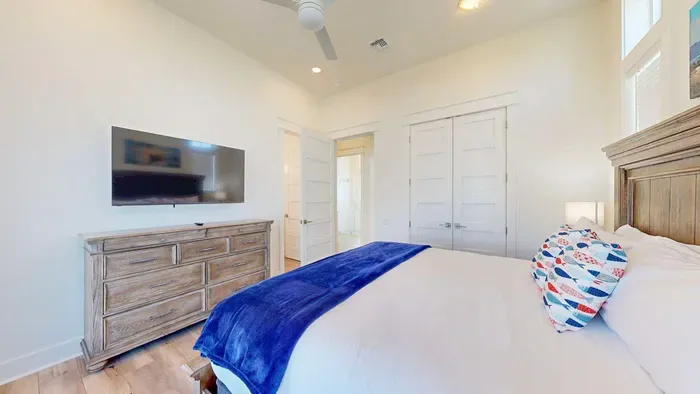 Mockingbird at Sunflower - image 30 of 52