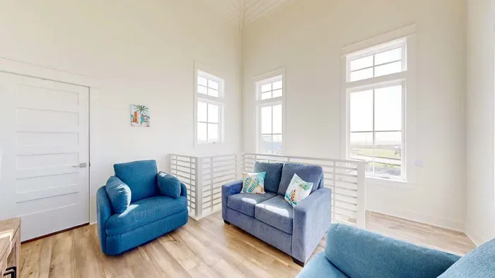 Mockingbird at Sunflower - image 36 of 52