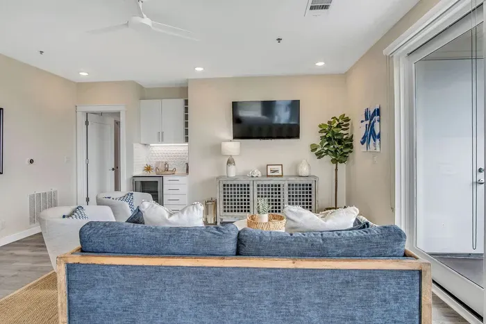 Ocean Breeze at Sunflower Beach Resort - image 2 of 24