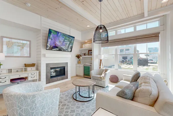 Life On Pause at Sunflower Beach Resort - image 10 of 38