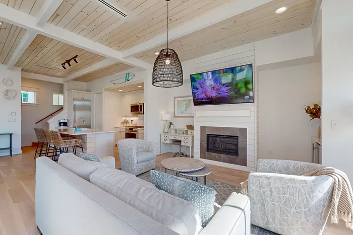 Life On Pause at Sunflower Beach Resort - image 8 of 38