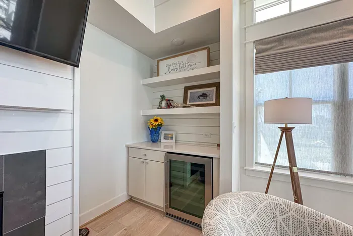 Life On Pause at Sunflower Beach Resort - image 13 of 38