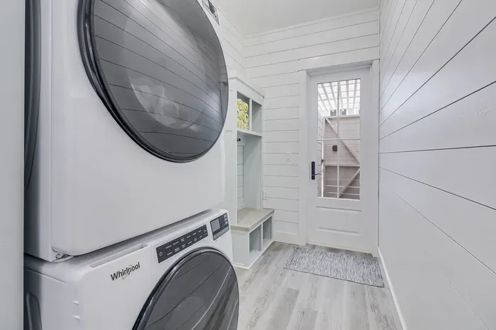 Good Times & Tan Lines - image 10 of 66