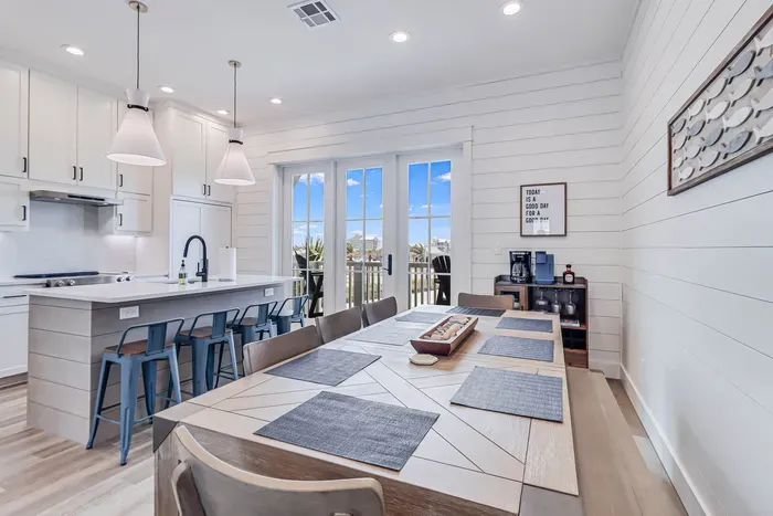 Good Times & Tan Lines - image 21 of 66