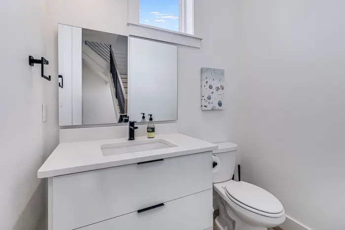 Good Times & Tan Lines - image 26 of 66