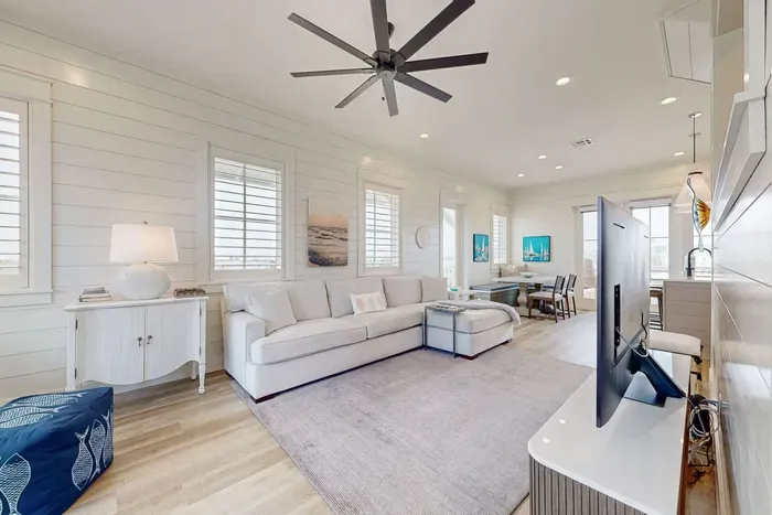 Sandcastle at Sunflower Beach - image 6 of 50