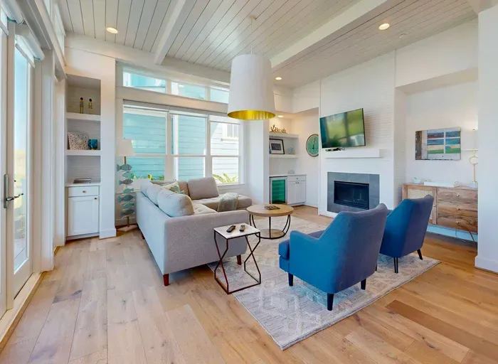 Stay A Little Longer - image 7 of 47