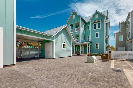 The Emerald at Sunflower Beach Resort