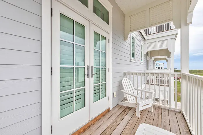 Blowfish Bungalow at Sunflower Beach Resort - image 31 of 45