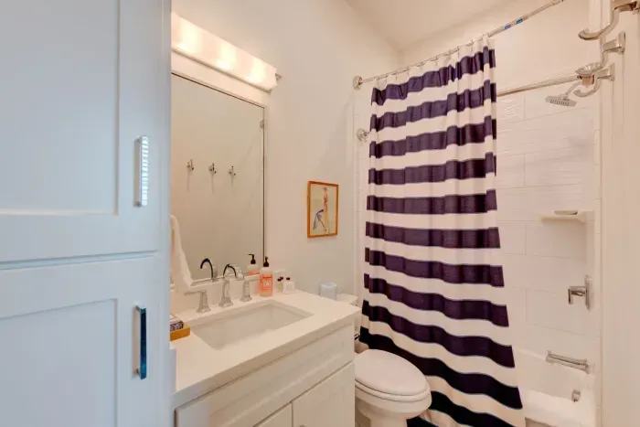 Blowfish Bungalow at Sunflower Beach Resort - image 7 of 45