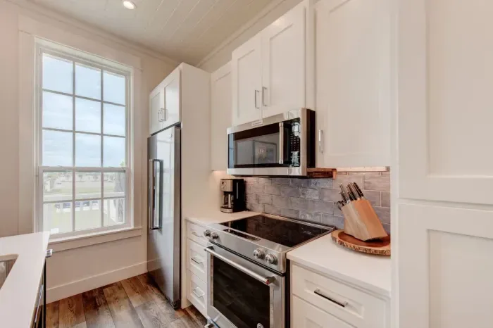 Blowfish Bungalow at Sunflower Beach Resort - image 18 of 45