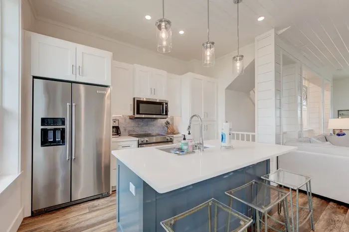 Blowfish Bungalow at Sunflower Beach Resort - image 15 of 45