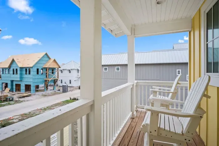 Cover me in Sunshine - image 39 of 54