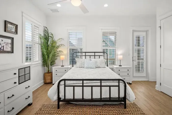 Cover me in Sunshine - image 25 of 54