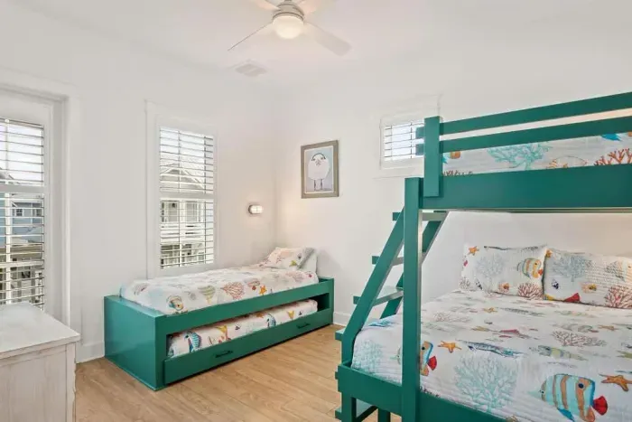 Cover me in Sunshine - image 23 of 54