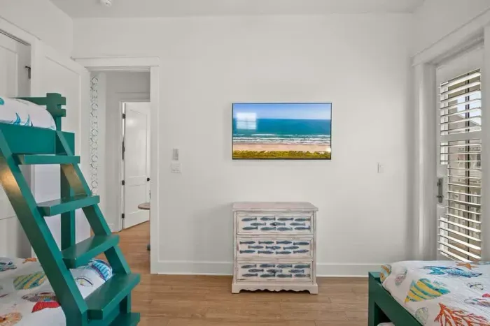 Cover me in Sunshine - image 24 of 54