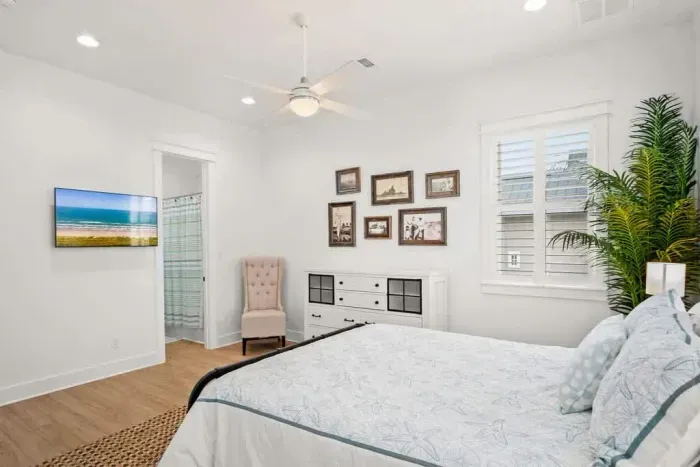 Cover me in Sunshine - image 26 of 54