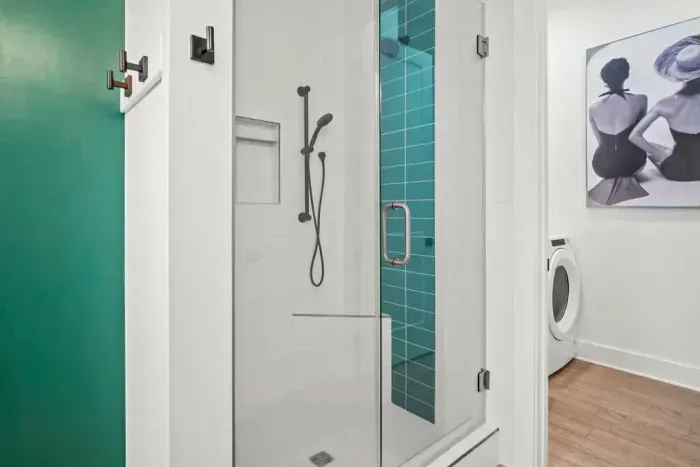 Cover me in Sunshine - image 20 of 54