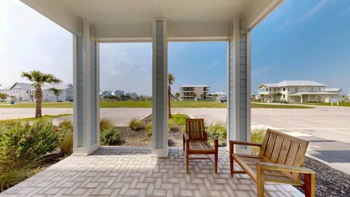 Sea Glass at Sunflower Beach - image 8 of 70