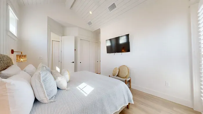 Sandy Beaches at Sunflower Beach Resort - image 16 of 40